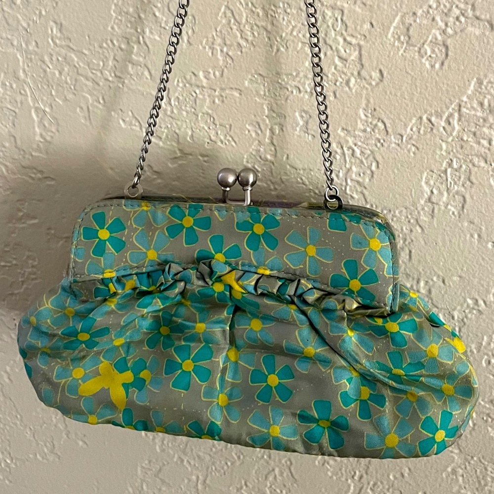 Y2K Vintage GAP Silk Floral Pattern Chain Clutch